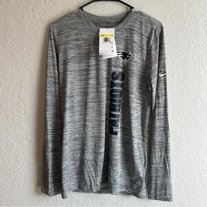 NWT New England Patriots NIKE Gray Long Sleeve Dri Fit T-Shirt Men’s Small 🔥
